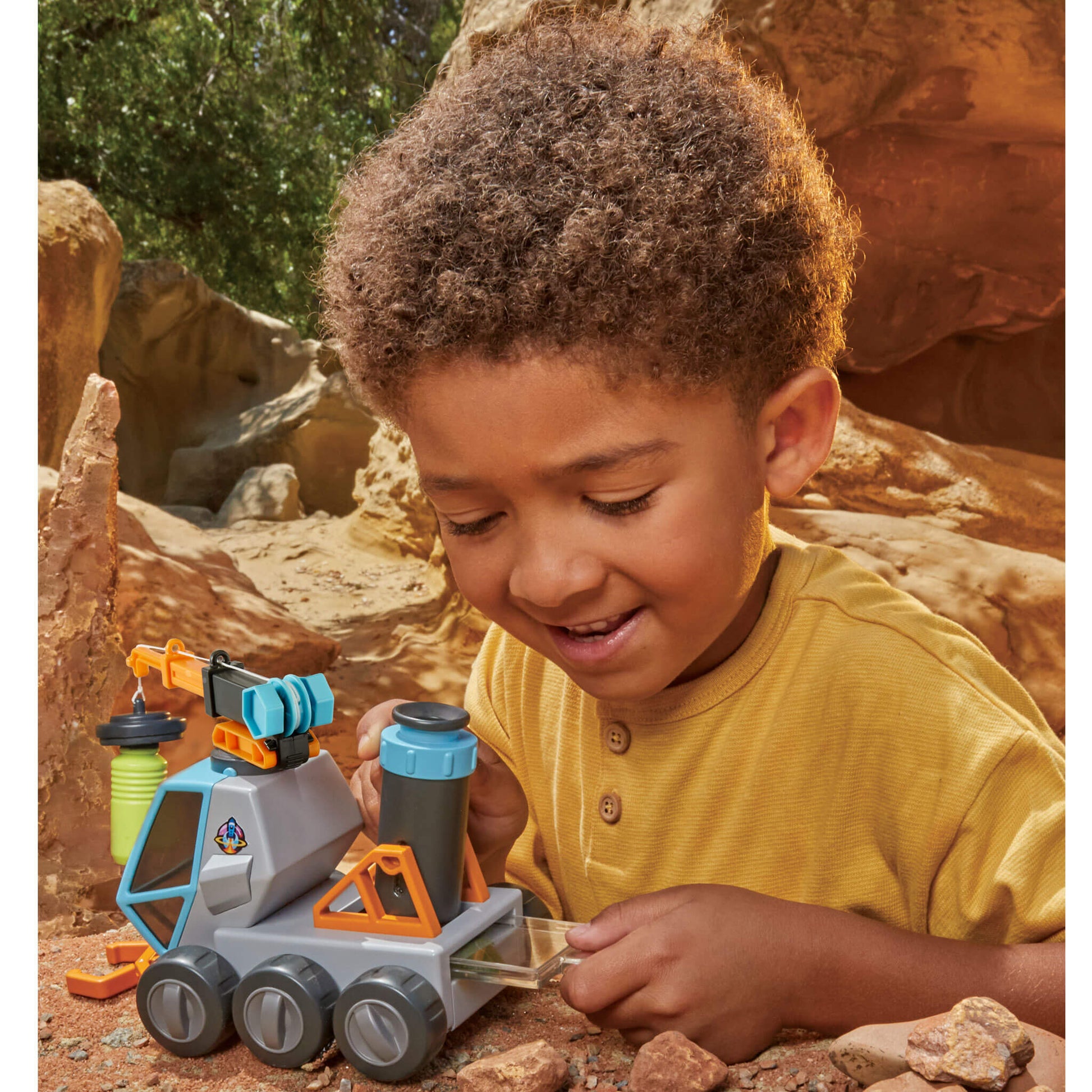 Big Adventures ™ Moon Microscope Space Rover